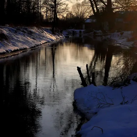 Kampinówka Domek alpejski Tulowice